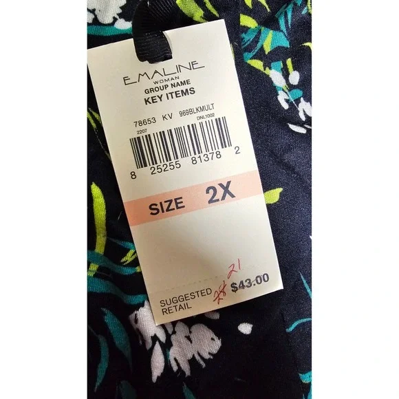 EMALINE WOMAN Floral Print Black Green White Short Sleeve Top Plus Size 2X - Picture 7 of 8